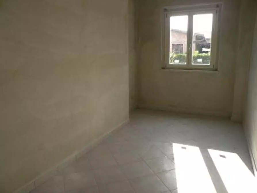 Immagine 12 di Appartamento in vendita  a Massa