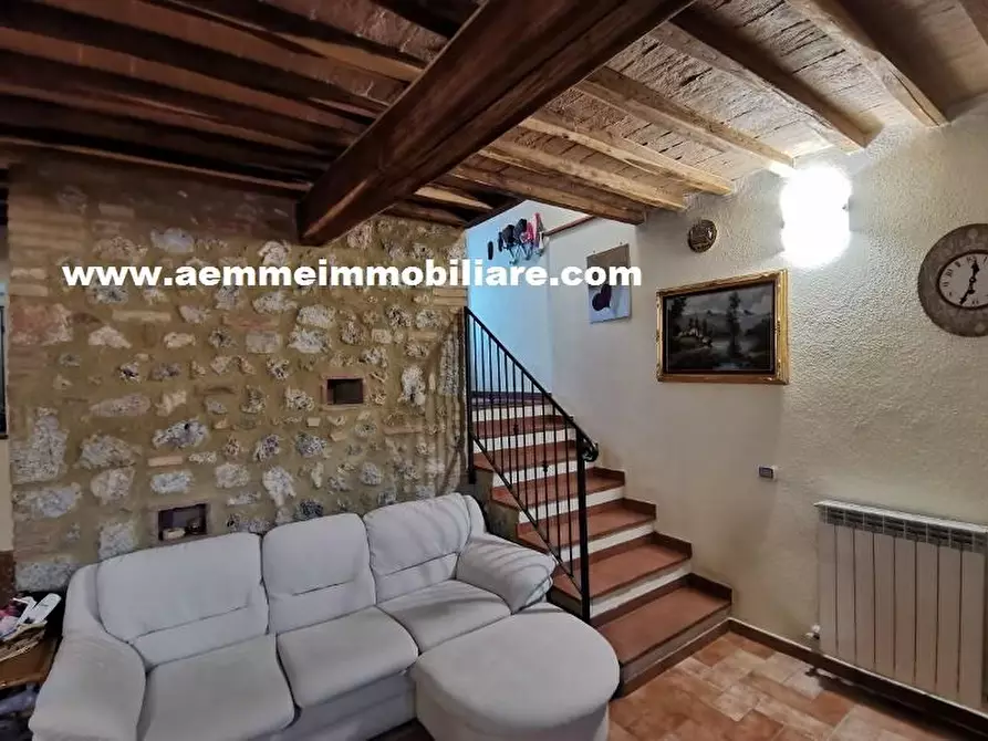 Immagine 18 di Rustico / casale in vendita  a Casole D'elsa