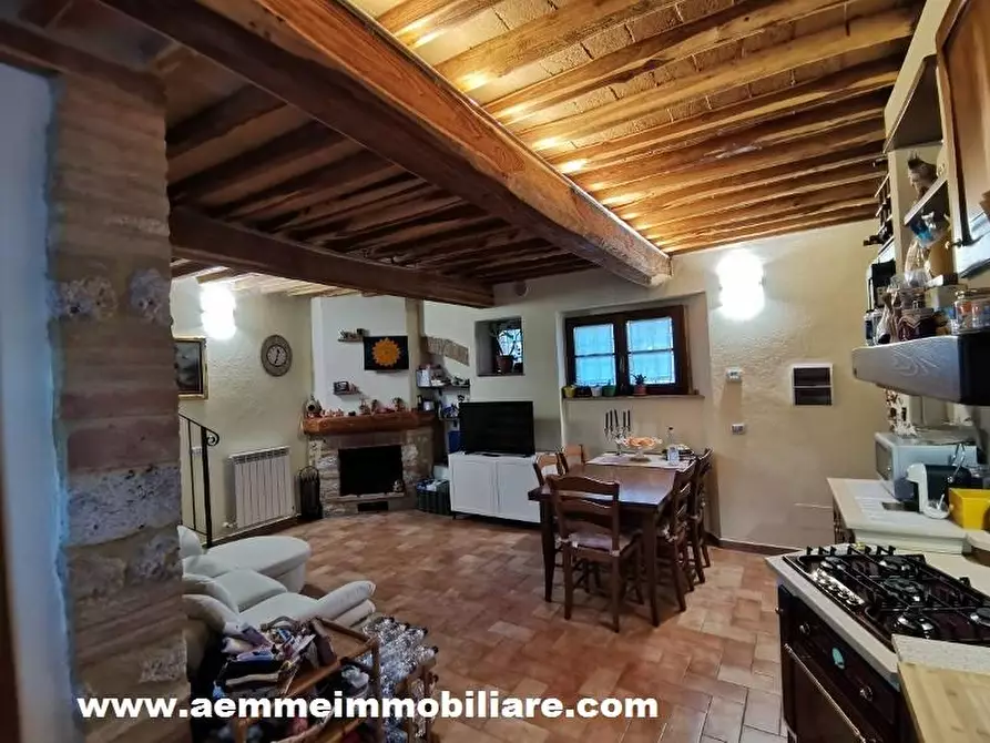 Immagine 19 di Rustico / casale in vendita  a Casole D'elsa