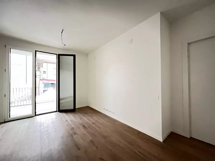 Immagine 6 di Appartamento in vendita  a Empoli