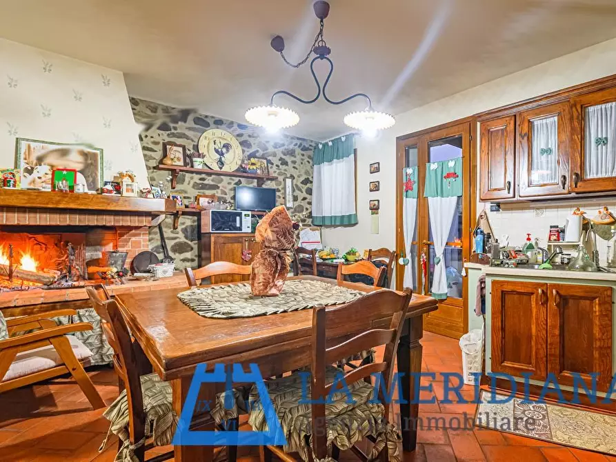 Immagine 28 di Terratetto in vendita  a Larciano