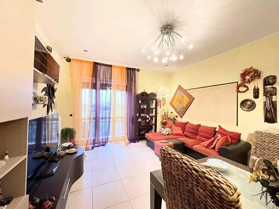 Immagine 9 di Porzione di casa in vendita  a Ortonovo