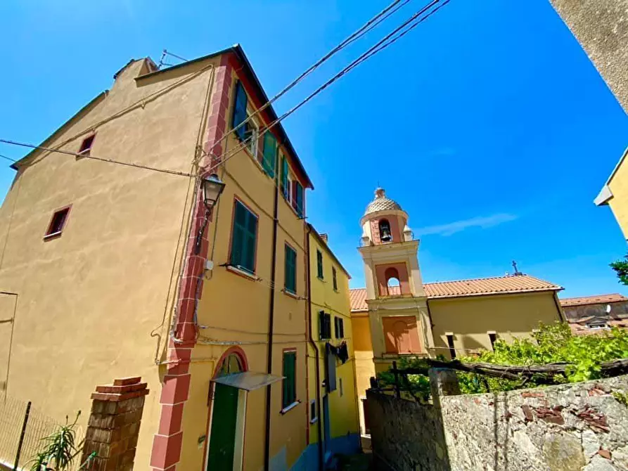 Immagine 3 di Appartamento in vendita  a Lerici