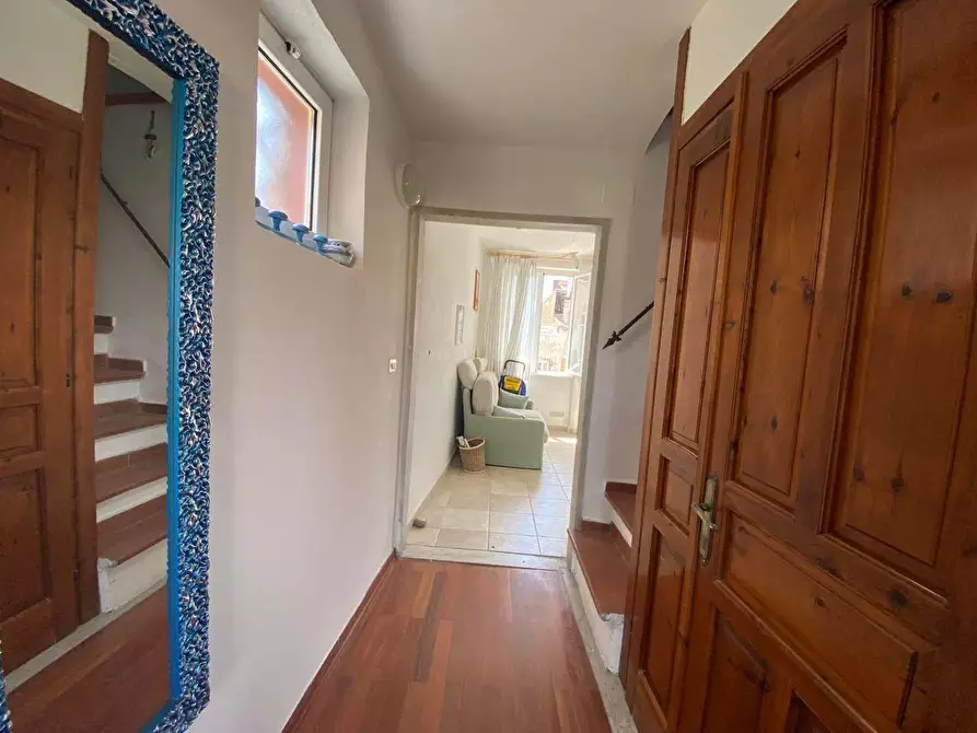 Immagine 20 di Appartamento in vendita  a Lerici