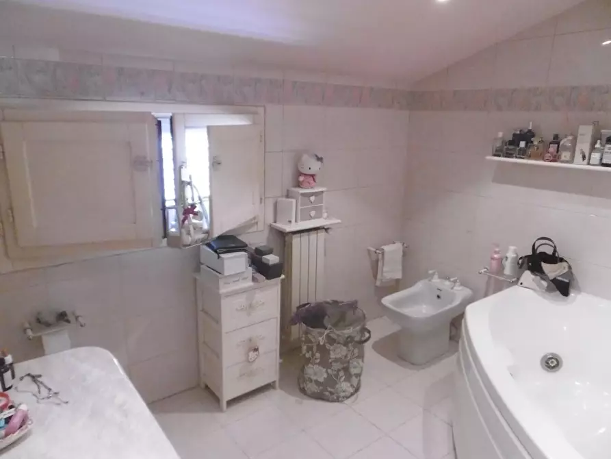 Immagine 8 di Mansarda in vendita  a Empoli