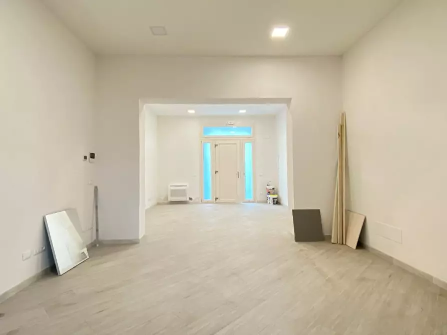 Immagine 7 di Ufficio in vendita  a Empoli