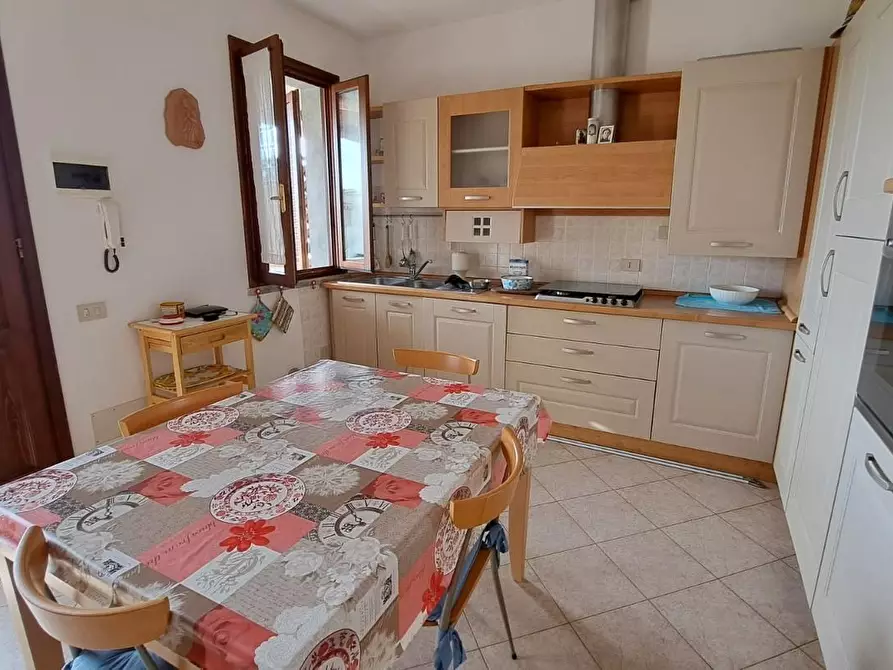 Immagine 7 di Appartamento in vendita  a Rosignano Marittimo