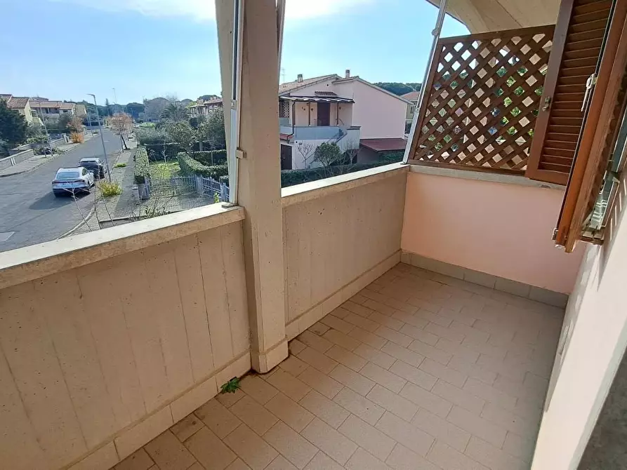 Immagine 20 di Appartamento in vendita  a Rosignano Marittimo