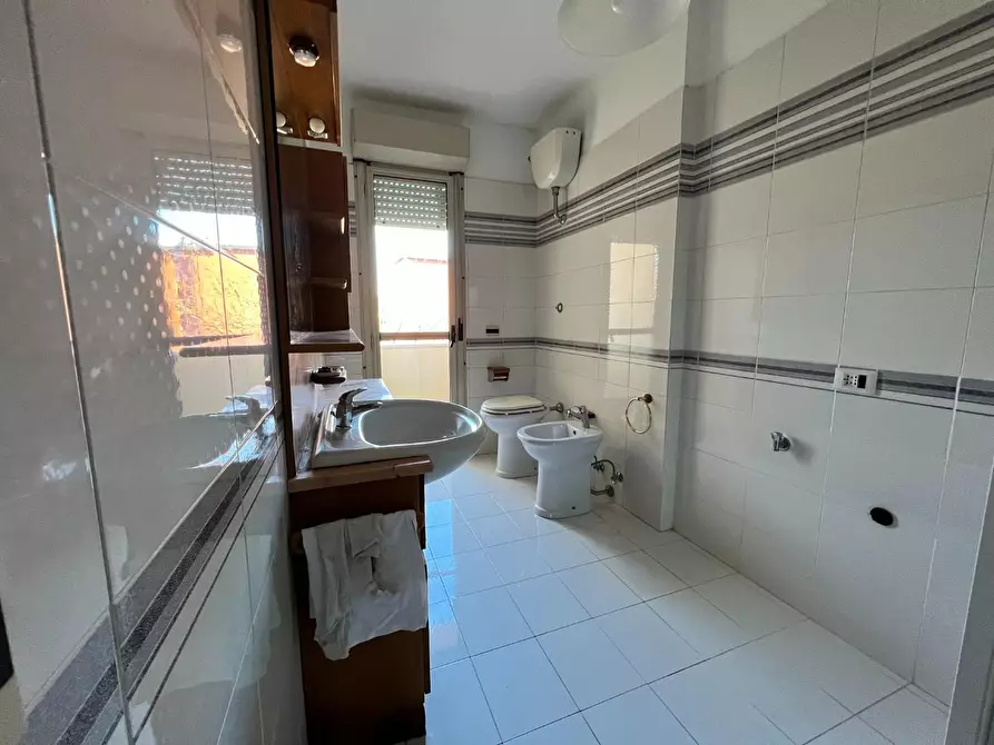 Immagine 17 di Appartamento in vendita  a Pontedera