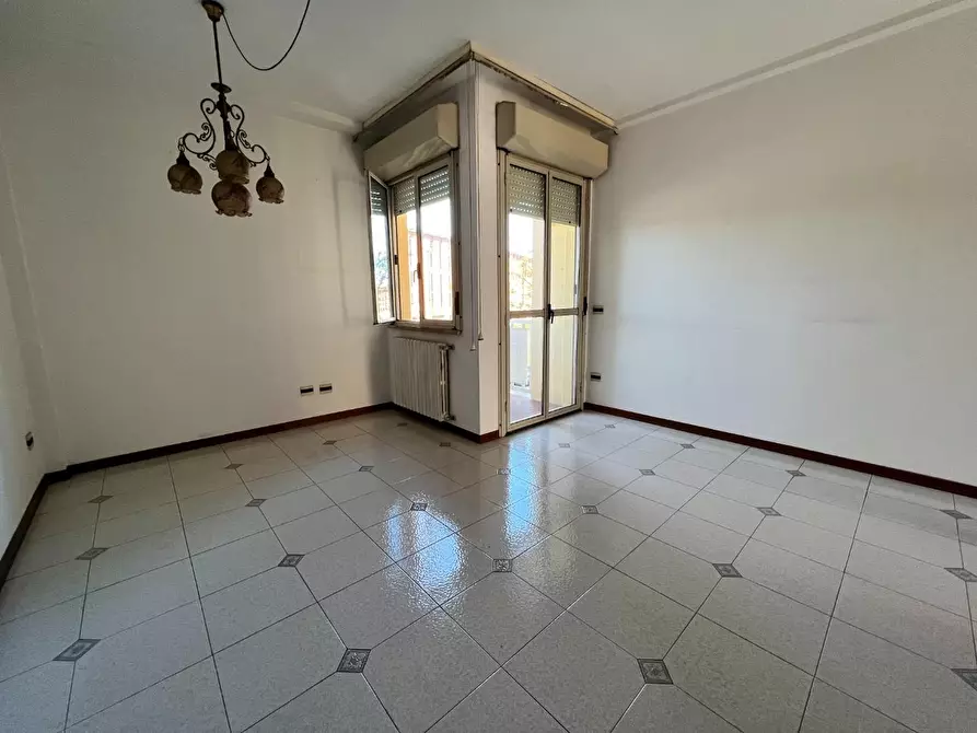 Immagine 4 di Appartamento in vendita  a Pontedera