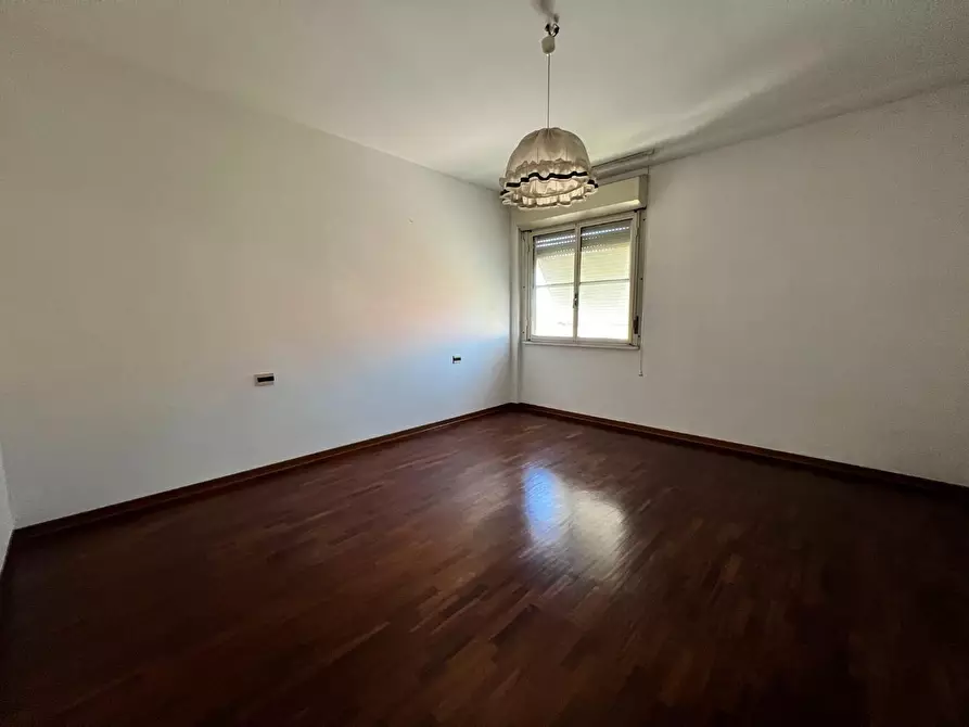 Immagine 20 di Appartamento in vendita  a Pontedera