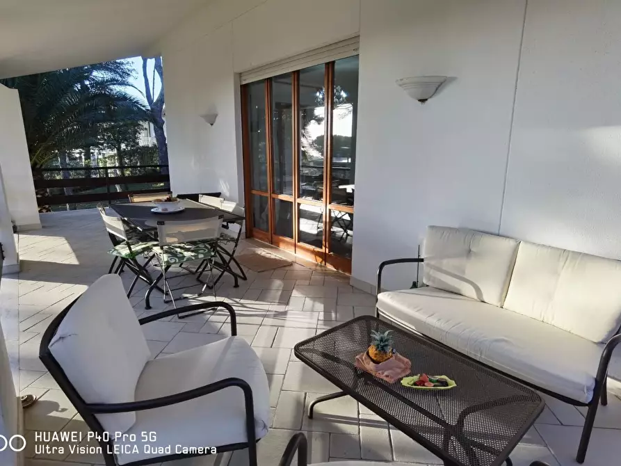 Immagine 41 di Villa in vendita  a Livorno