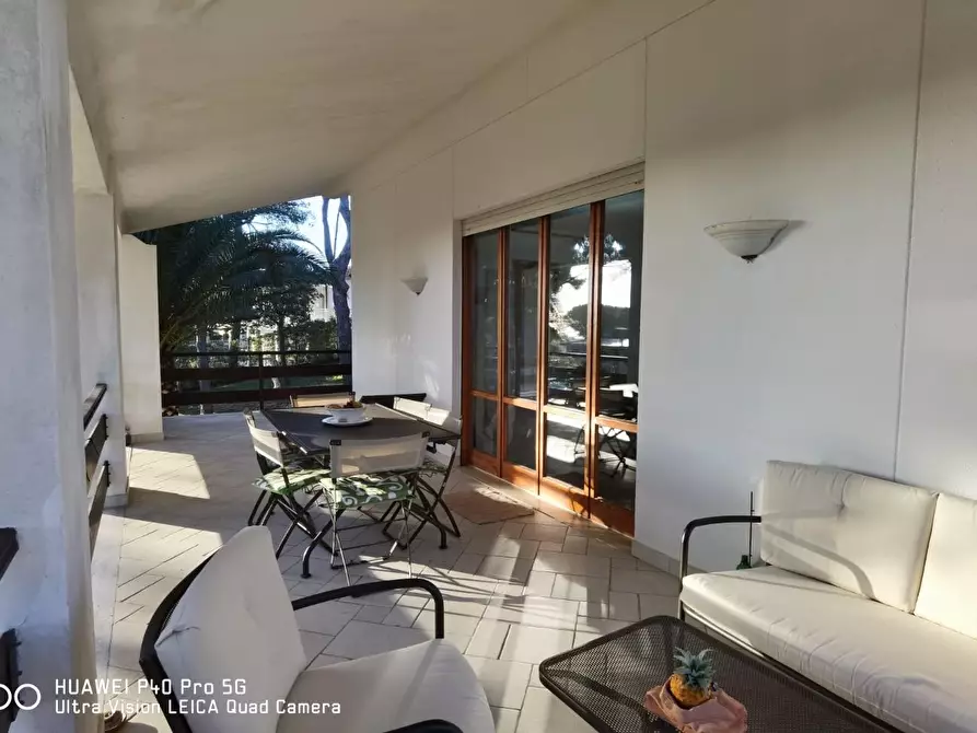 Immagine 40 di Villa in vendita  a Livorno