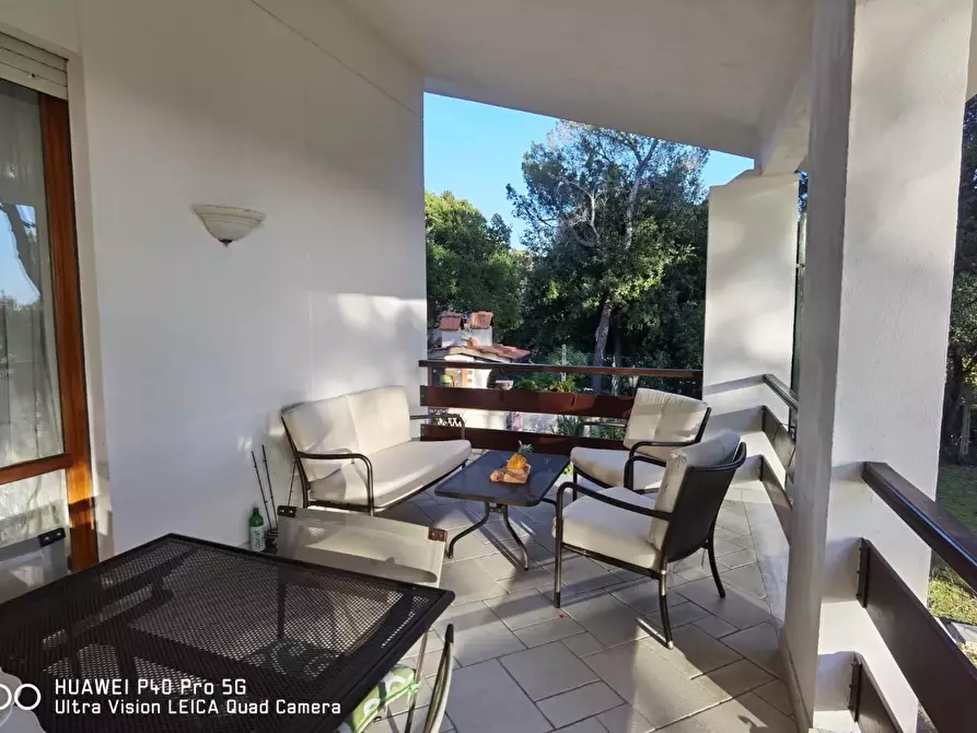 Immagine 39 di Villa in vendita  a Livorno