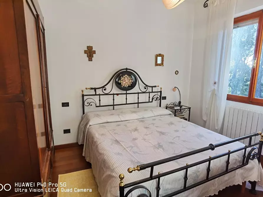Immagine 55 di Villa in vendita  a Livorno