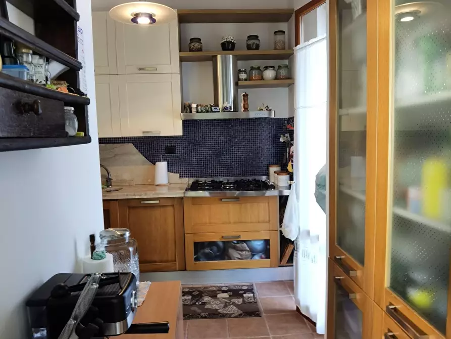 Immagine 35 di Villa in vendita  a Livorno