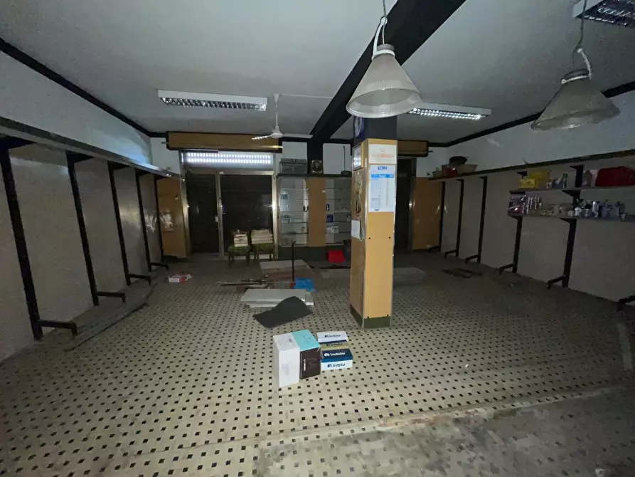 Immagine 32 di Appartamento in vendita  a Massa