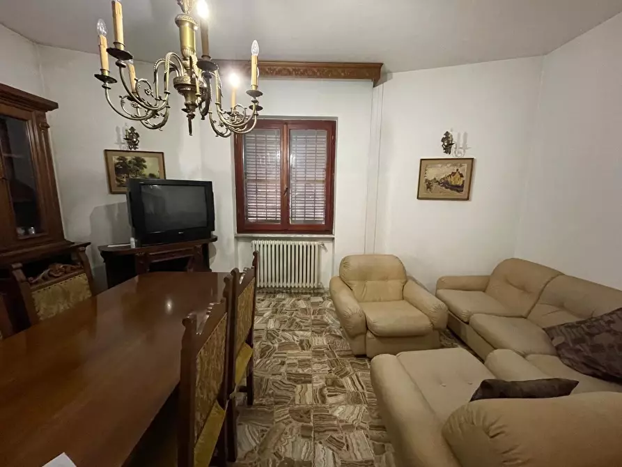 Immagine 14 di Appartamento in vendita  a Massa