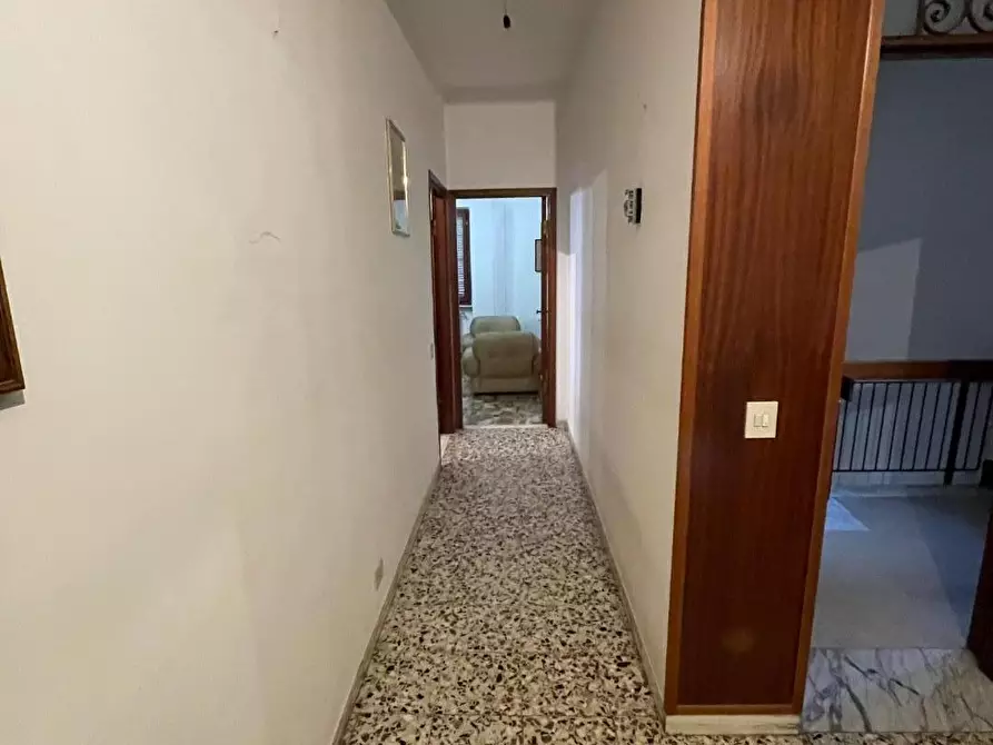 Immagine 9 di Appartamento in vendita  a Massa