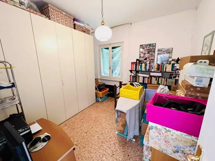 Immagine 7 di Appartamento in vendita  a Massa