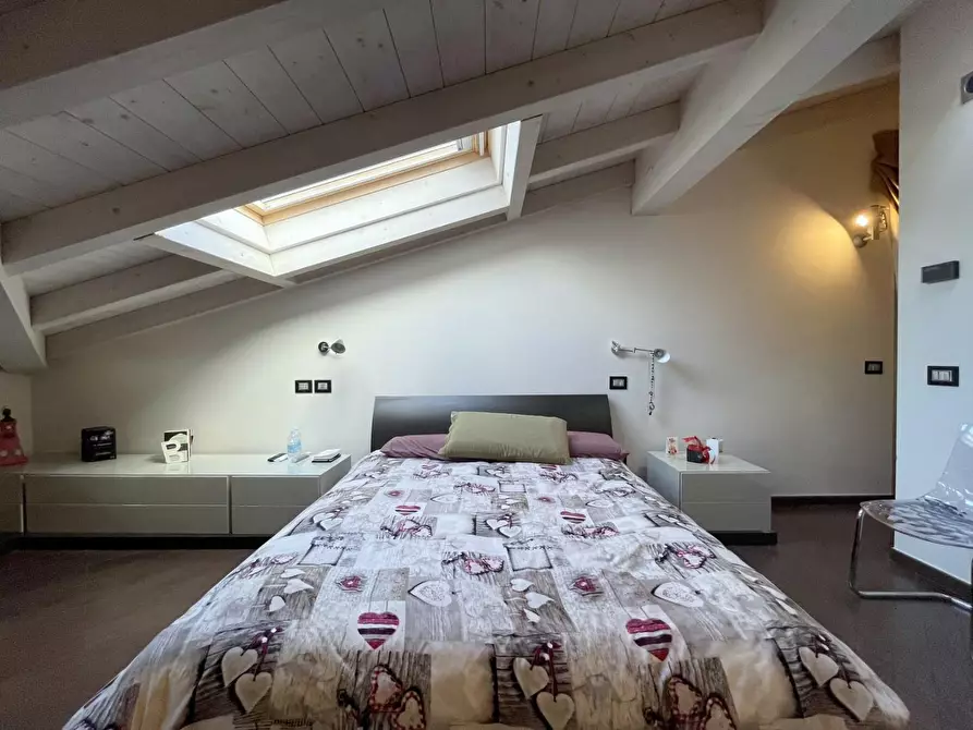 Immagine 50 di Villetta a schiera in vendita  a Massa