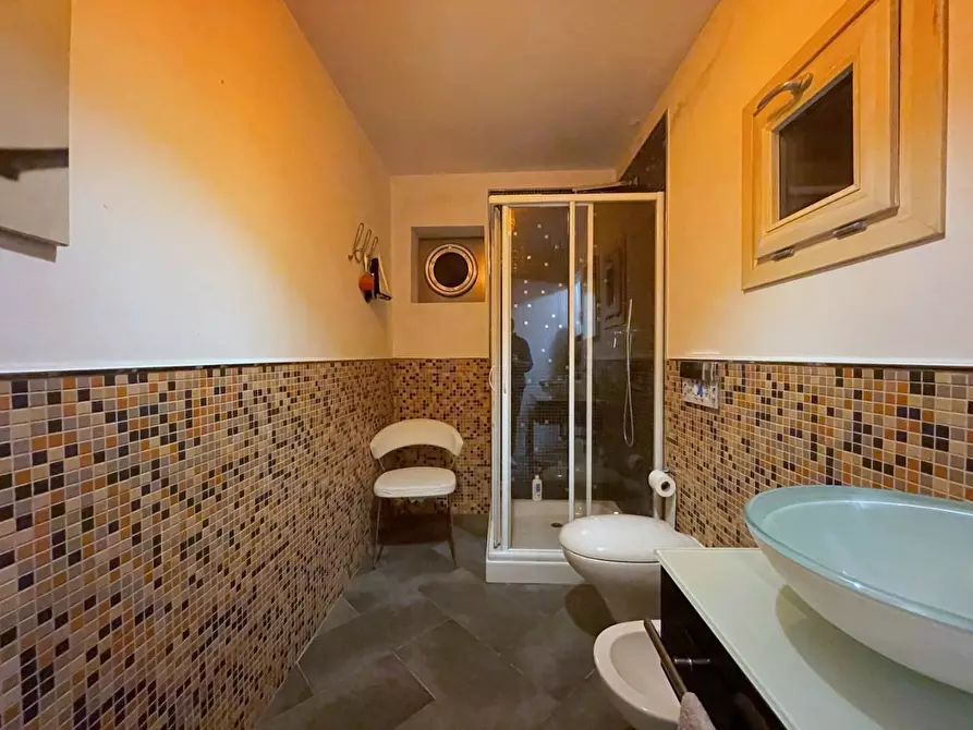 Immagine 72 di Villetta a schiera in vendita  a Massa