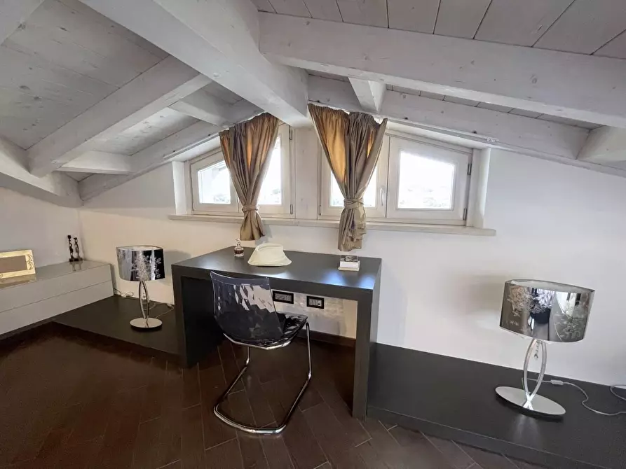 Immagine 51 di Villetta a schiera in vendita  a Massa