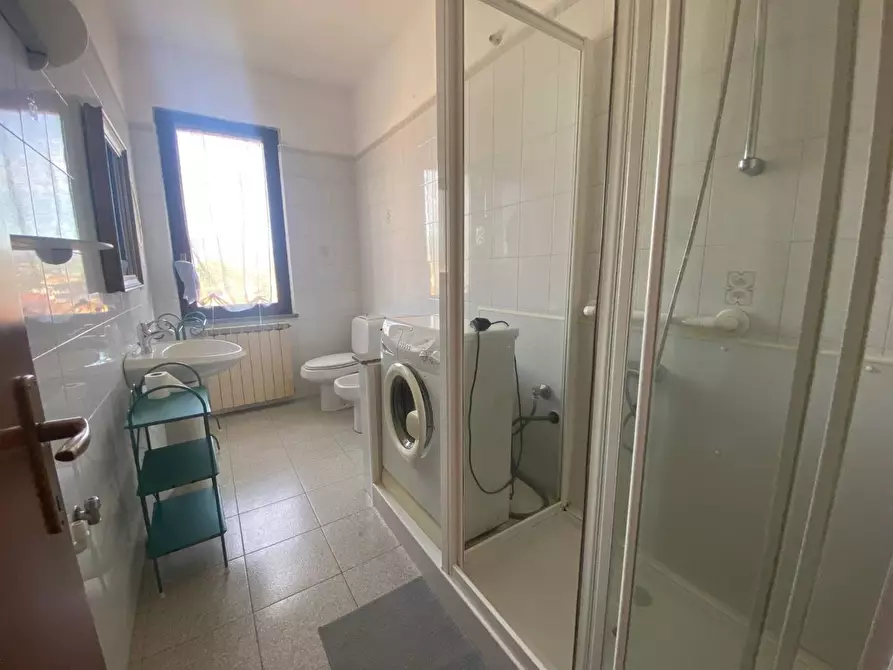 Immagine 11 di Appartamento in vendita  a Follo