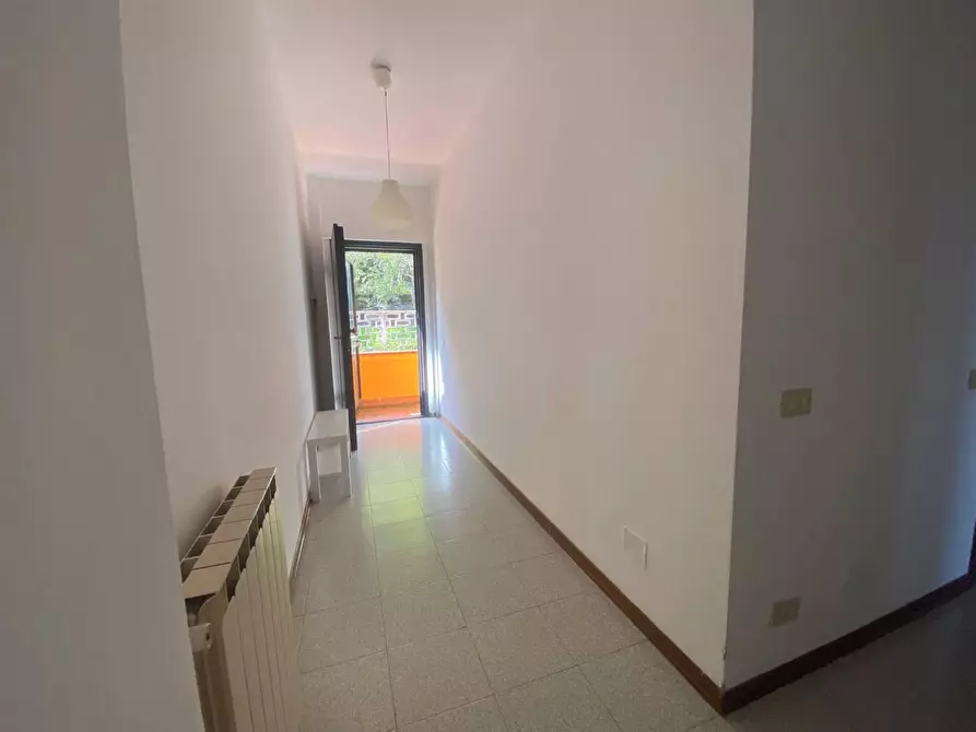 Immagine 4 di Appartamento in vendita  a Follo