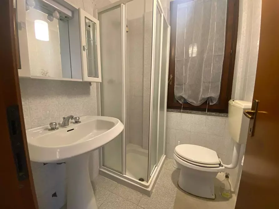 Immagine 20 di Appartamento in vendita  a Follo