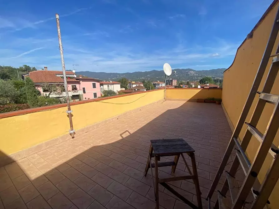 Immagine 18 di Appartamento in vendita  a Follo