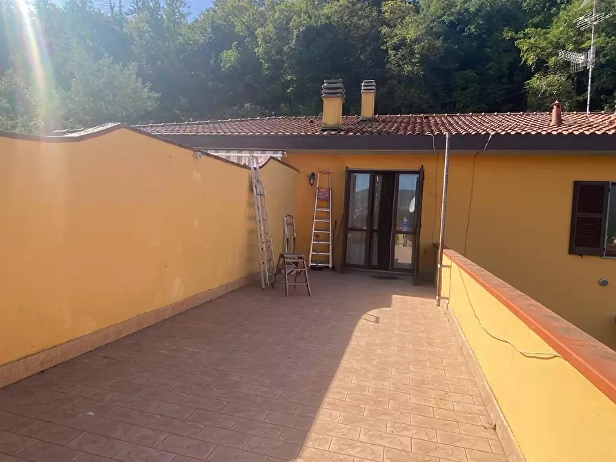 Immagine 23 di Appartamento in vendita  a Follo