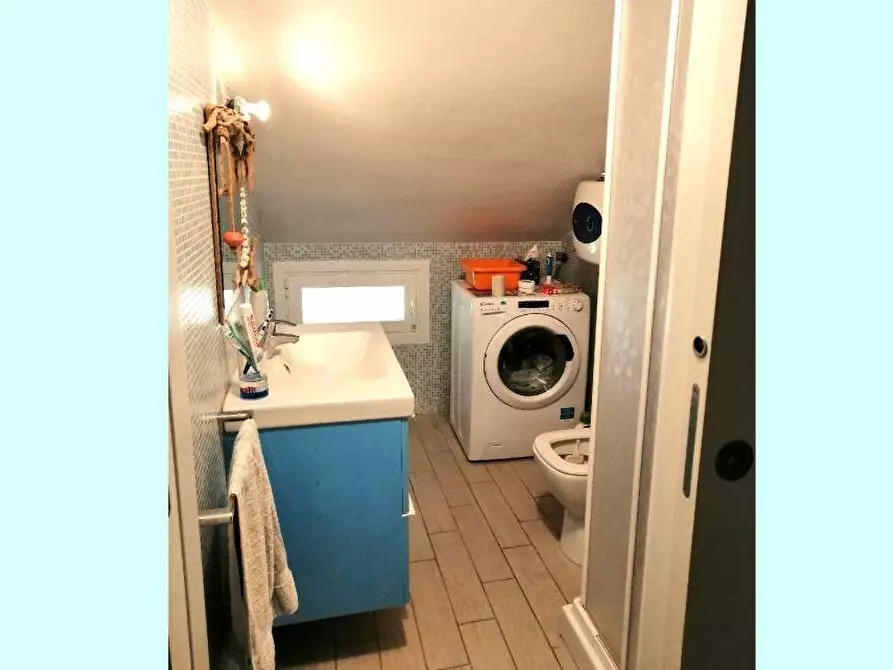 Immagine 20 di Mansarda in vendita  a Ameglia