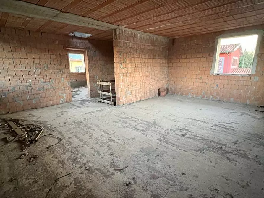 Immagine 26 di Villa in vendita  a Porcari