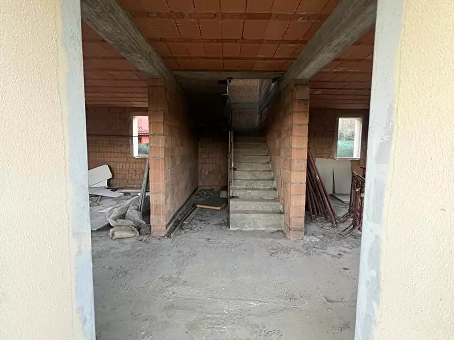 Immagine 25 di Villa in vendita  a Porcari