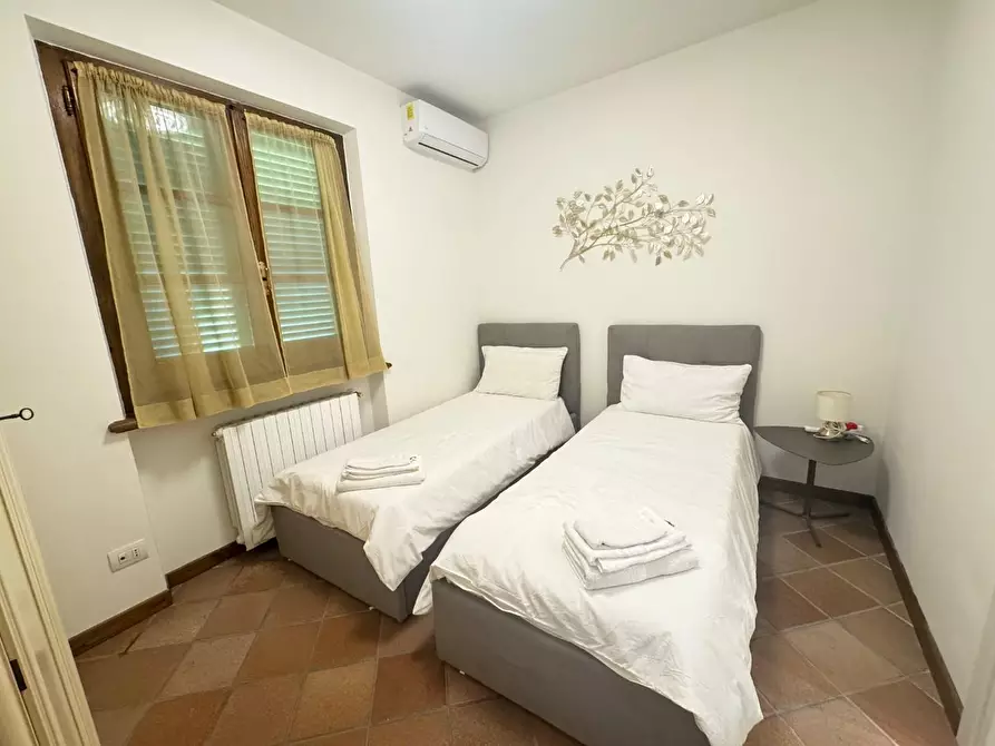 Immagine 28 di Villa in vendita  a Forte Dei Marmi