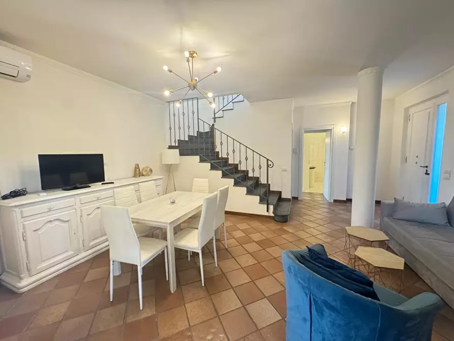 Immagine 14 di Villa in vendita  a Forte Dei Marmi