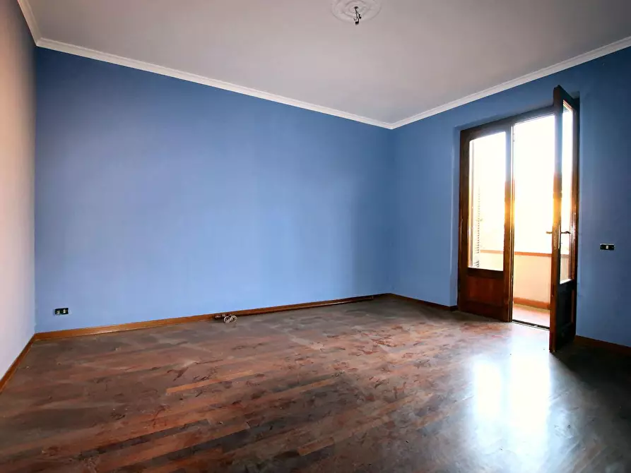 Immagine 14 di Villa in vendita  a Lucca