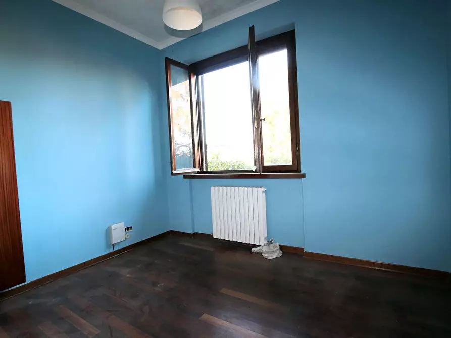 Immagine 16 di Villa in vendita  a Lucca