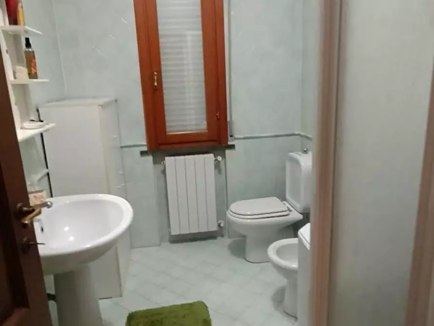 Immagine 43 di Villa in vendita  a Crespina Lorenzana