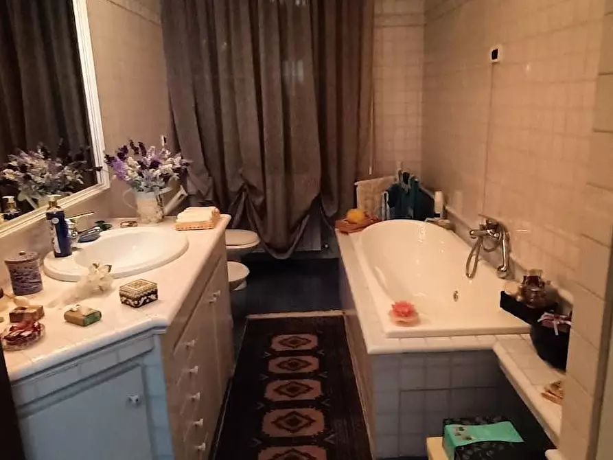 Immagine 28 di Villa in vendita  a Crespina Lorenzana