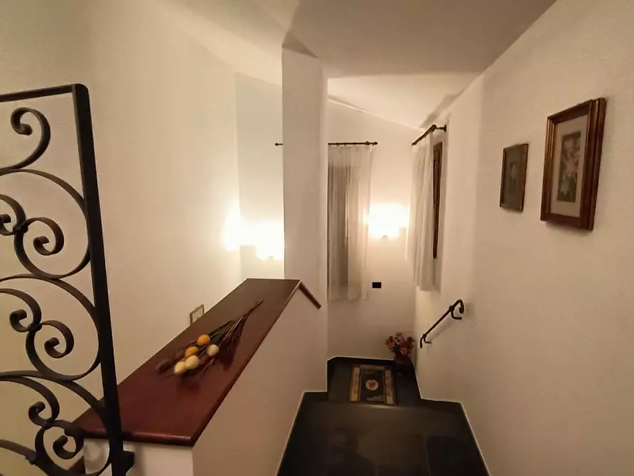 Immagine 39 di Villa in vendita  a Crespina Lorenzana