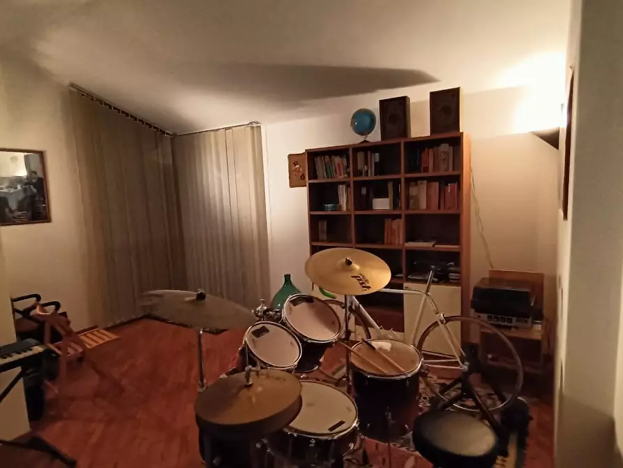 Immagine 35 di Villa in vendita  a Crespina Lorenzana