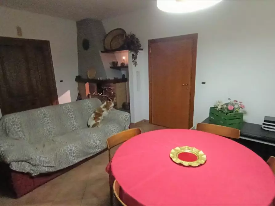 Immagine 45 di Villa in vendita  a Crespina Lorenzana