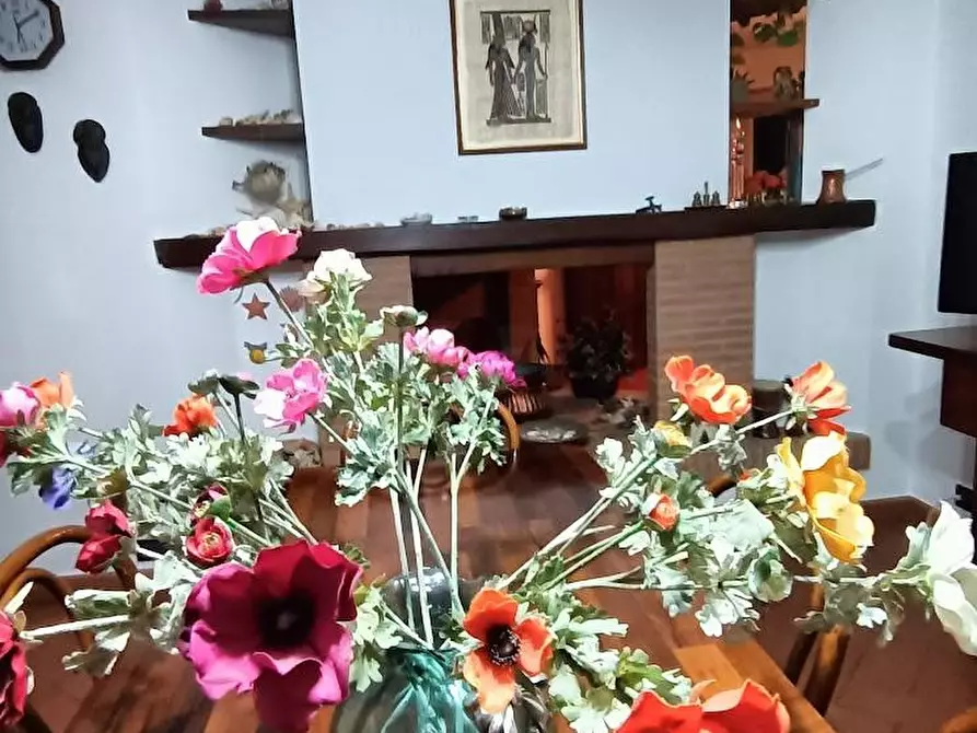 Immagine 7 di Villa in vendita  a Crespina Lorenzana