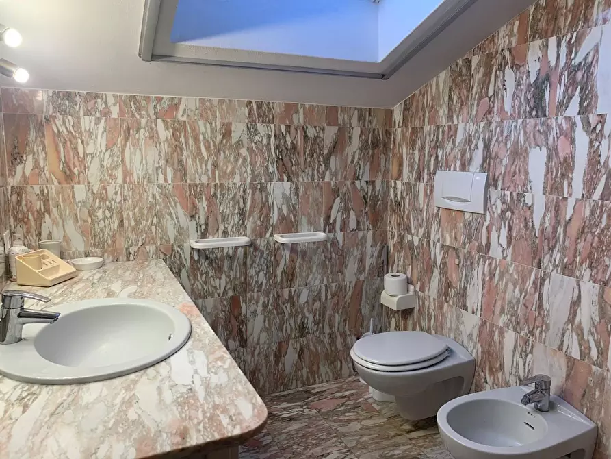 Immagine 19 di Villa in affitto  a Forte Dei Marmi