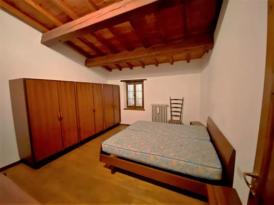 Immagine 23 di Rustico / casale in vendita  a Capannori