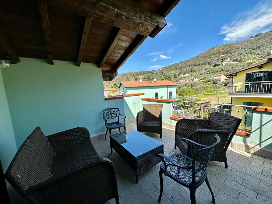 Immagine 51 di Casa quadrifamiliare in vendita  a Massarosa