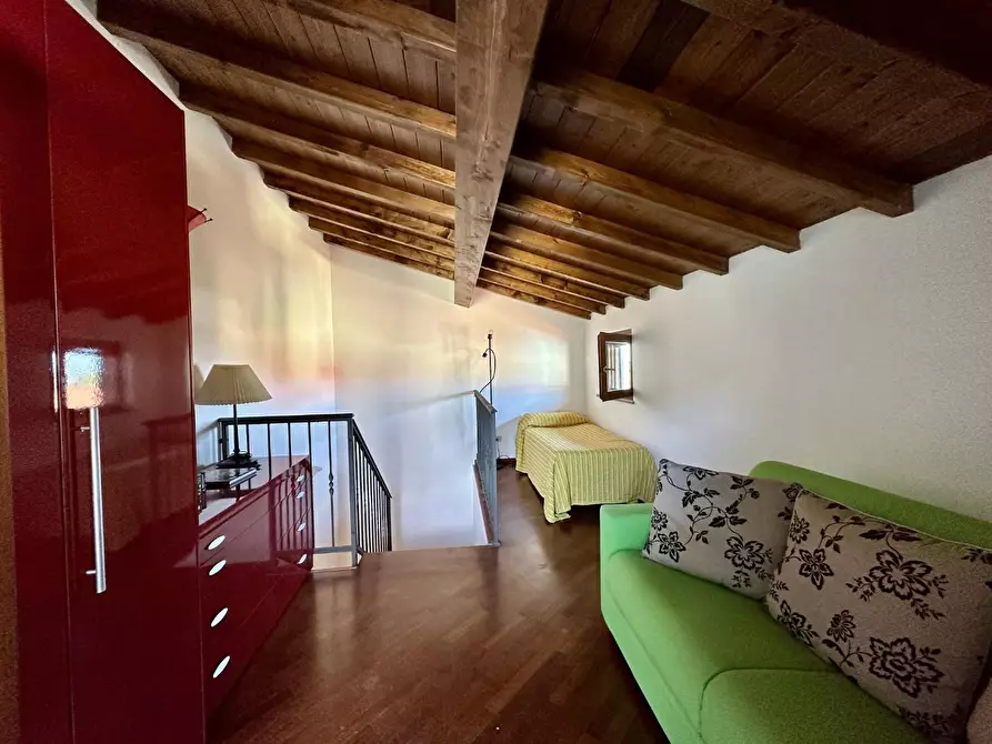 Immagine 52 di Casa quadrifamiliare in vendita  a Massarosa