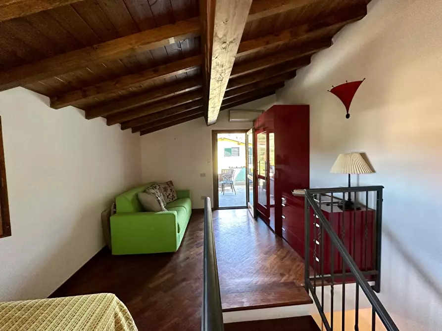 Immagine 50 di Casa quadrifamiliare in vendita  a Massarosa